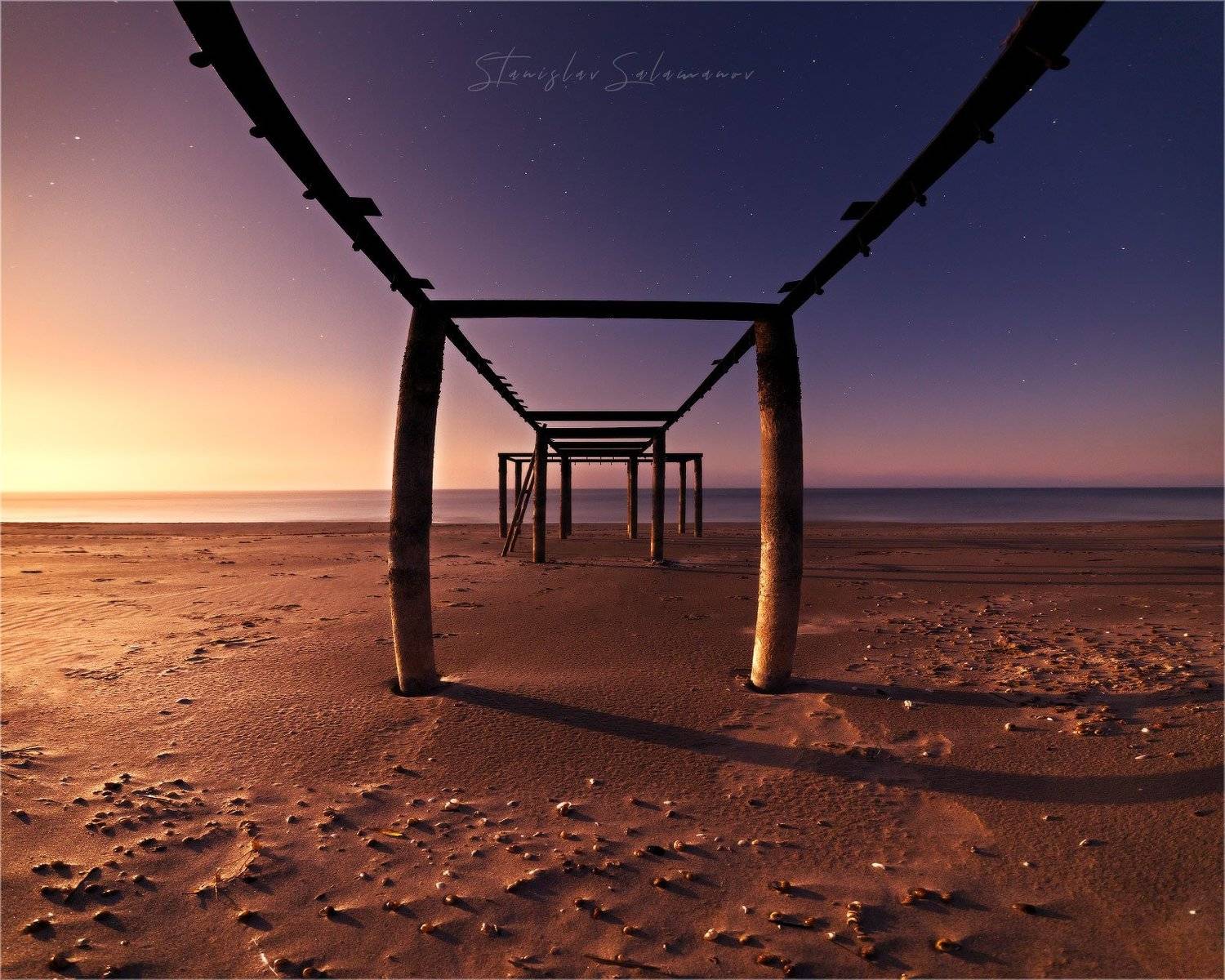 закат луны, пляж, пейзаж, космос, утро, рассвет, сюрреализм, природа, Станислав Саламанов