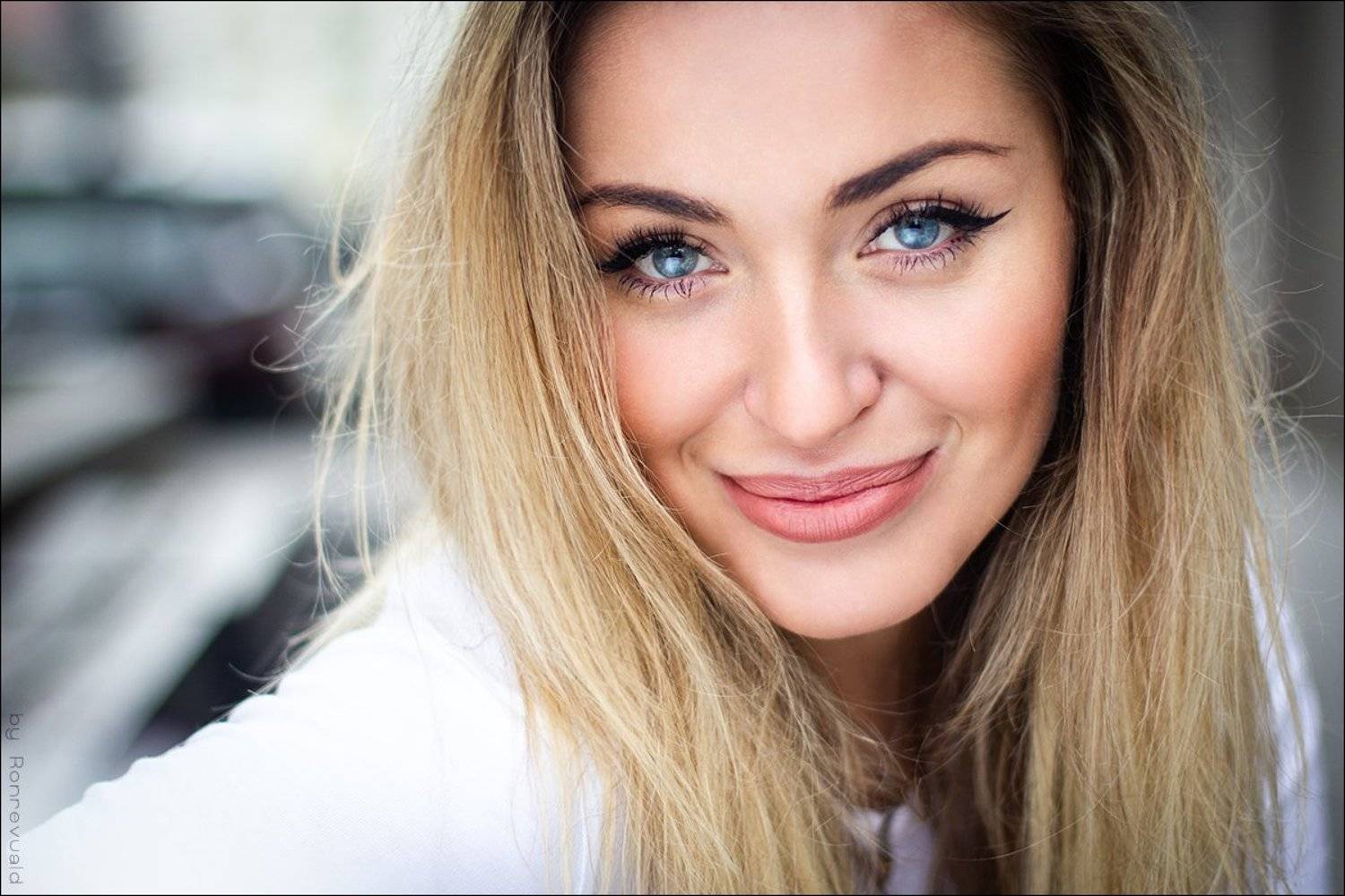 girl,woman,eyes,beauty,portrait,fashion,light,девушка,портрет,москва,свет, глаза, Ronrevuald