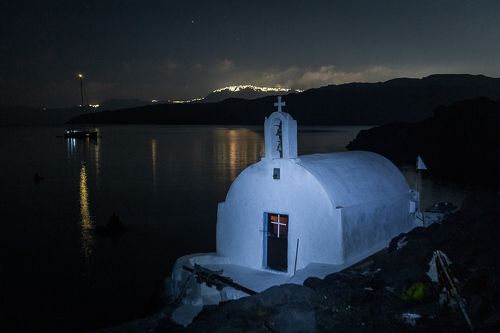 Thira lights