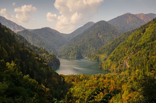 В горах Кавказа