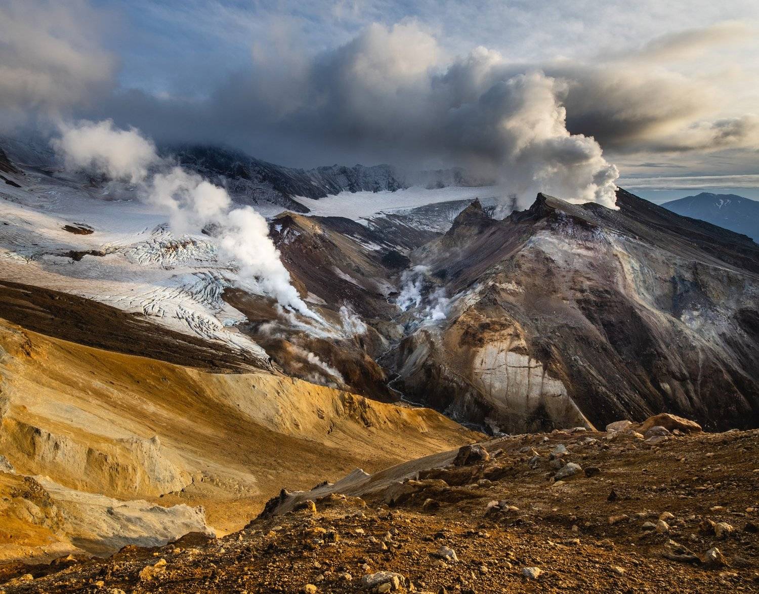 камчатка, вулкан, мутновский, кратер, извержение, сентябрь., Павлов Александр