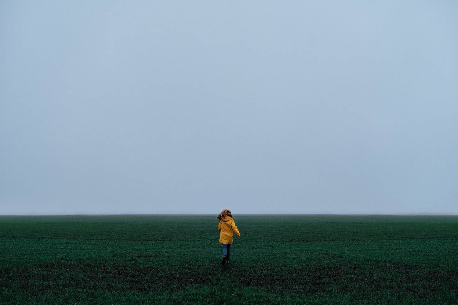 outdoors, people, day, one person, nature, sky, landscape, women, beauty in nature, lifestyles, russia, samara, green, blue, minimalism, contrast, yellow, Александр Старцев
