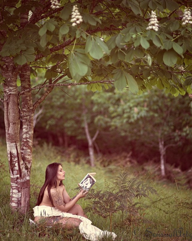 female, woman, nude, reading, book, Reading Anais Nin фото превью