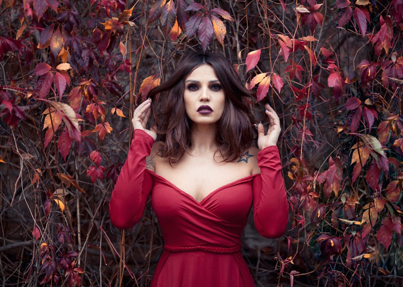 October\'s Vine фото превью
