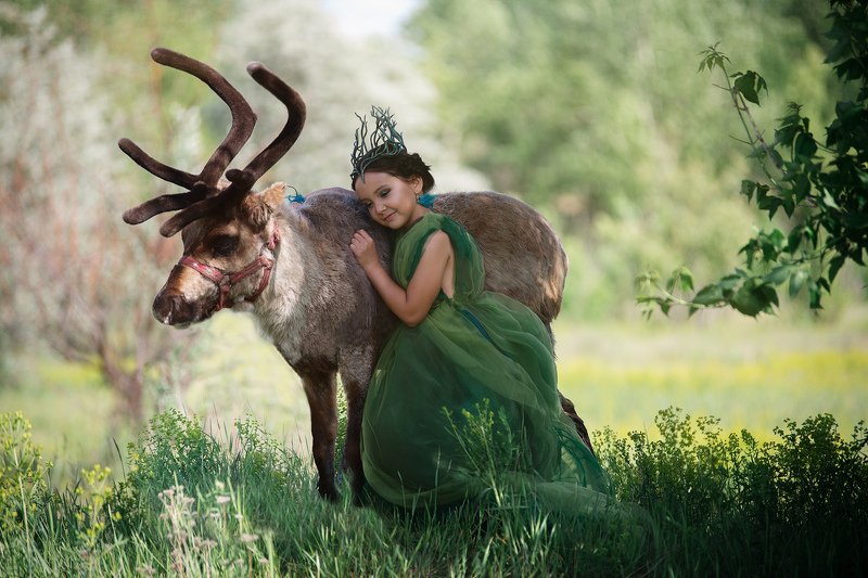 deer, олень, северный олень, девочка с оленем Мать Оленей фото превью