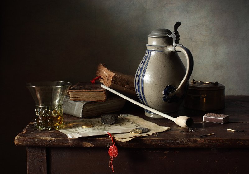 С вином и трубкой фото превью