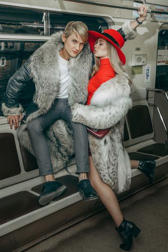 Сегодня я на стиле 90-х )))))