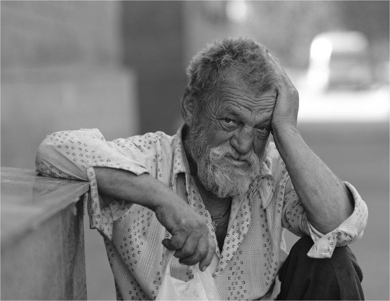 мужчина, лица, люди, портрет, жанровый портрет Потерявшийся странник фото превью