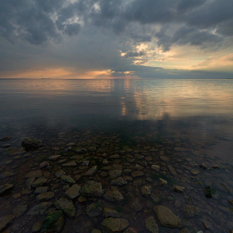 Спряталось солнце за тучи фото превью