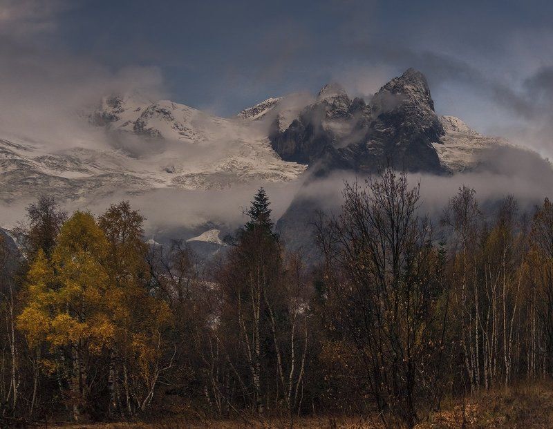 ДОМБАЙСКАЯ ОСЕНЬ фото превью
