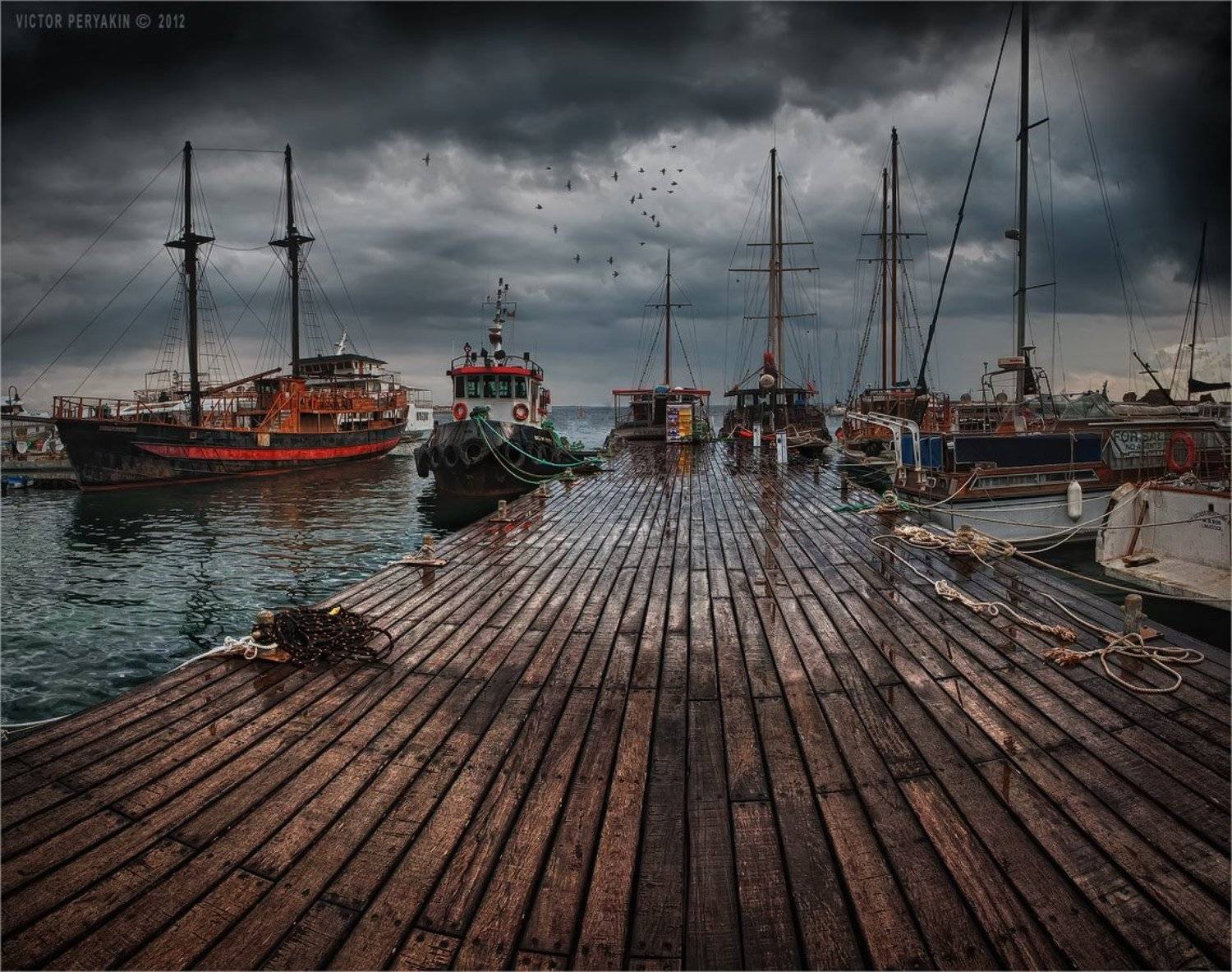 гроза, море, пирс, пафос, порт, корабли, парусник, лодки, катера, Виктор Перякин