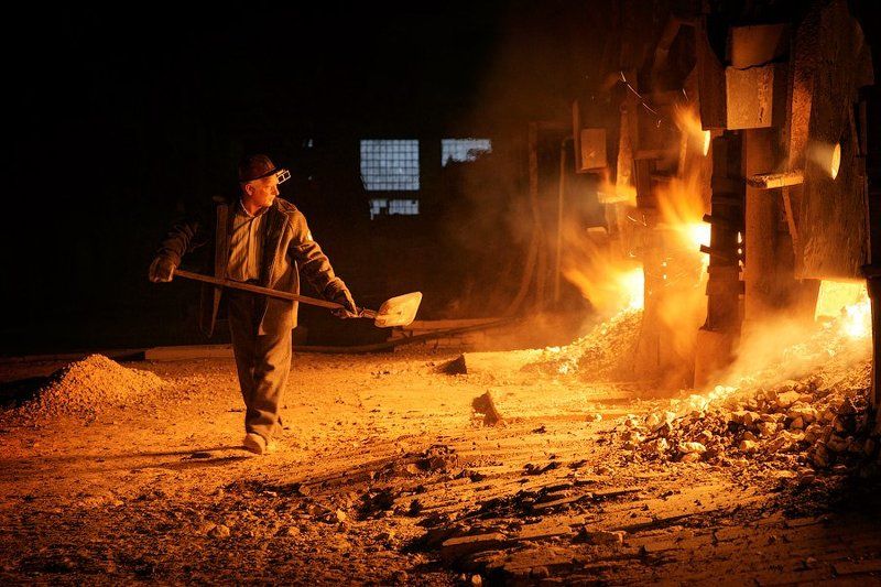 сталь, чугун, сталевар, завод Сталевары фото превью
