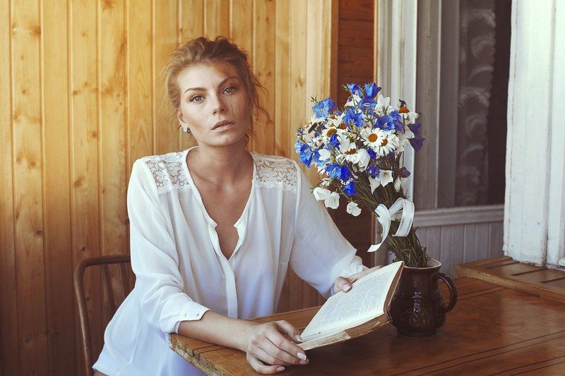 портрет, девушка, цветы *** фото превью