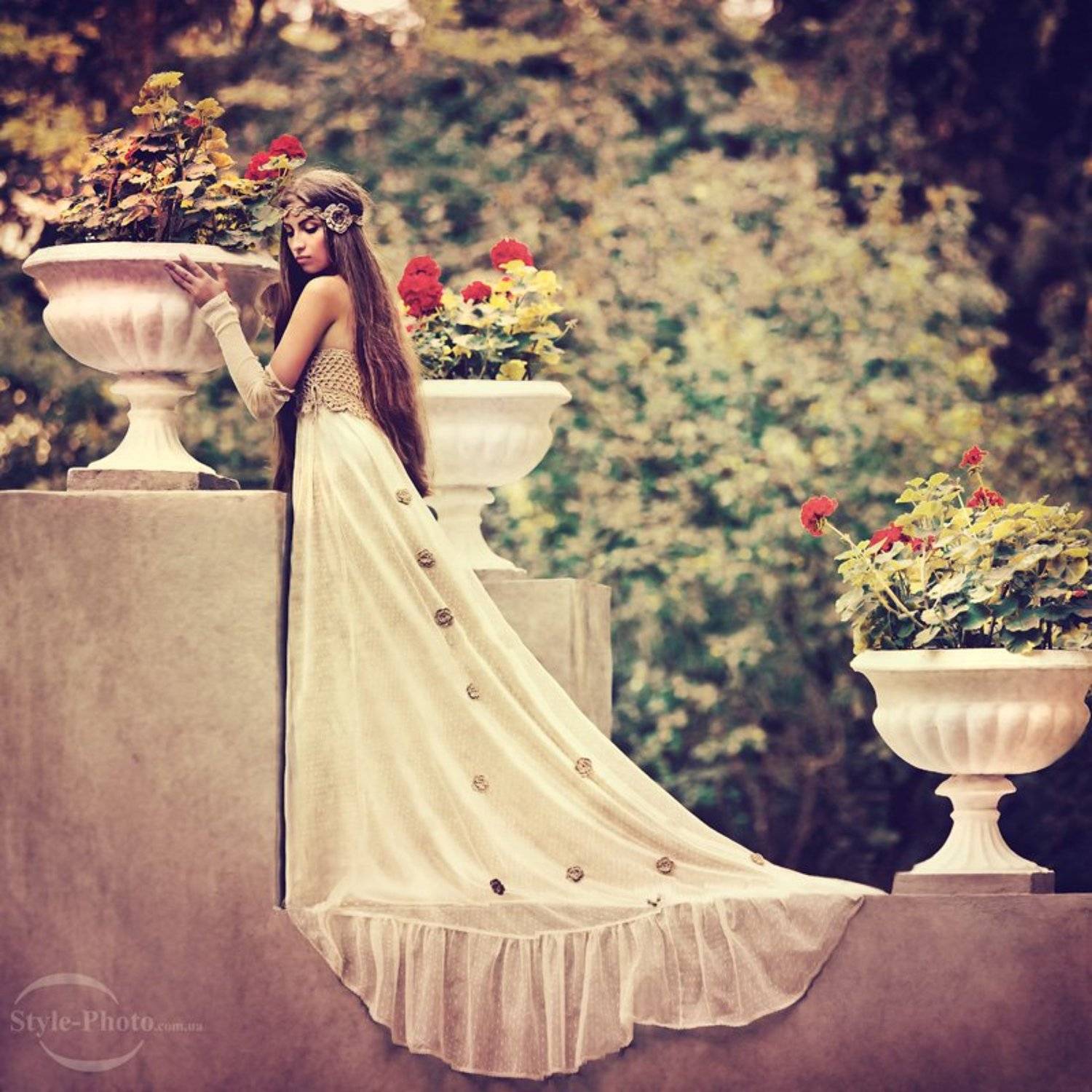 , &copy; Porohnyak Valentin