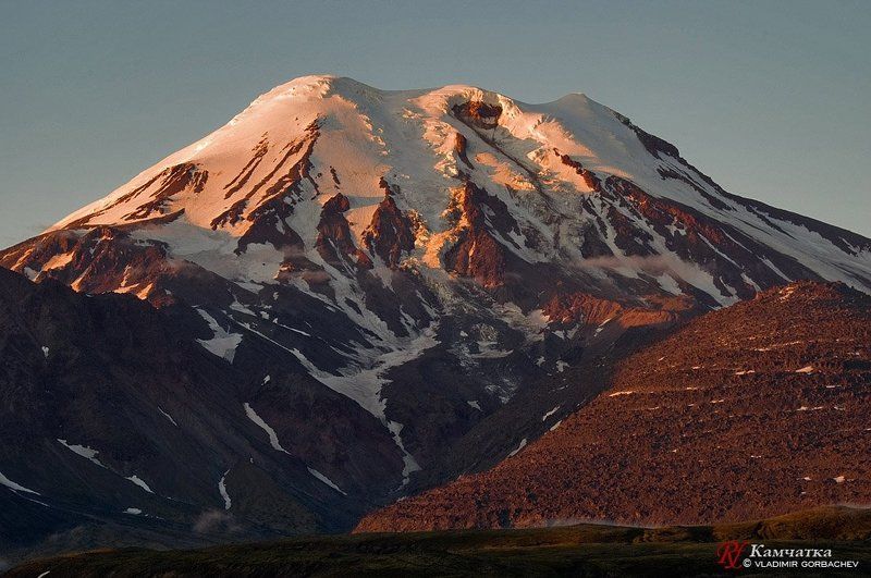 камачтка, срединный, хребет, вулкан, ичинский Вулкан Ичинский фото превью