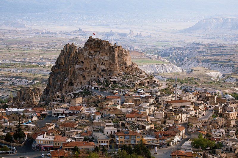 турция, каппадокия, turkey, cappadocia В небе над крепостью Учхисар фото превью
