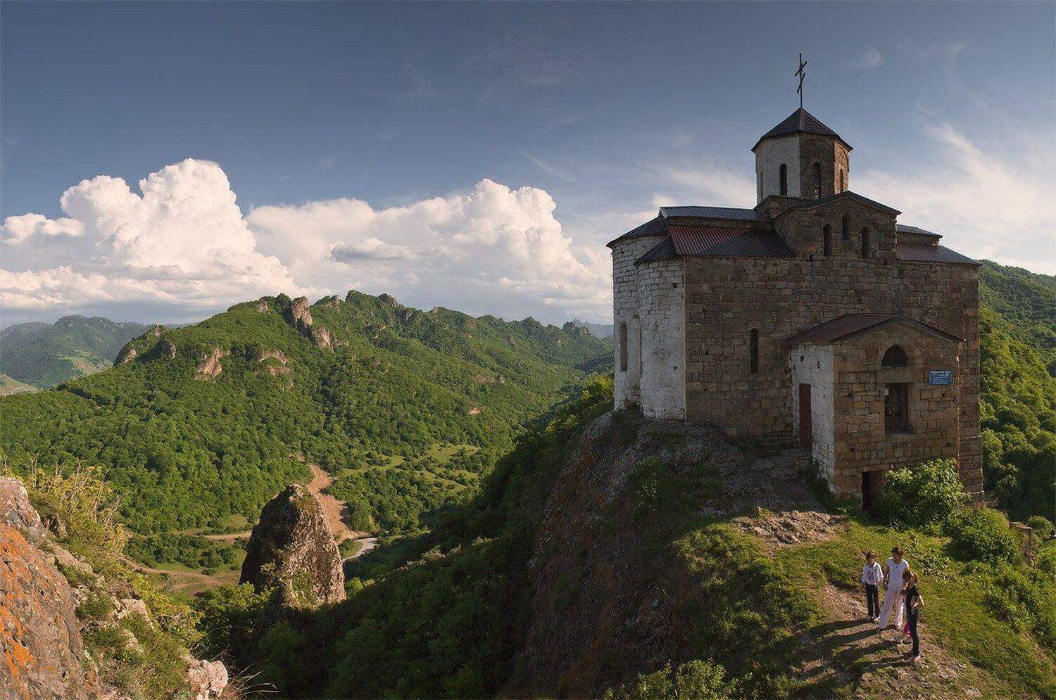 карачаево, черкессия, весна, май, шаонинский, храм, Николай Мысливцев