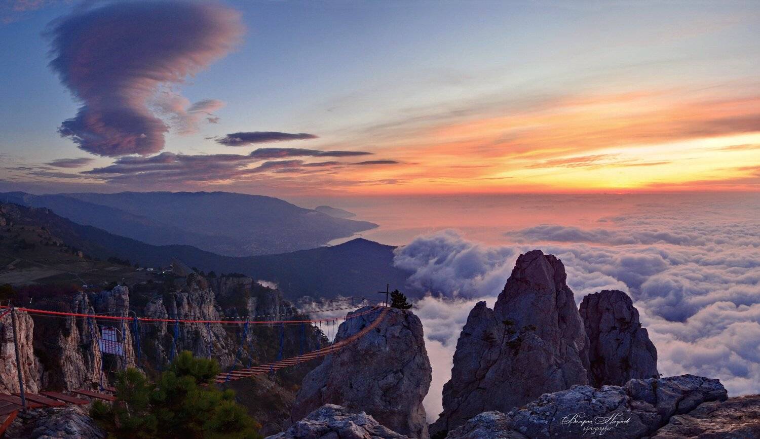 утро, рассвет, восход, крым, ай-петри, октябрь, Валерий Наумов