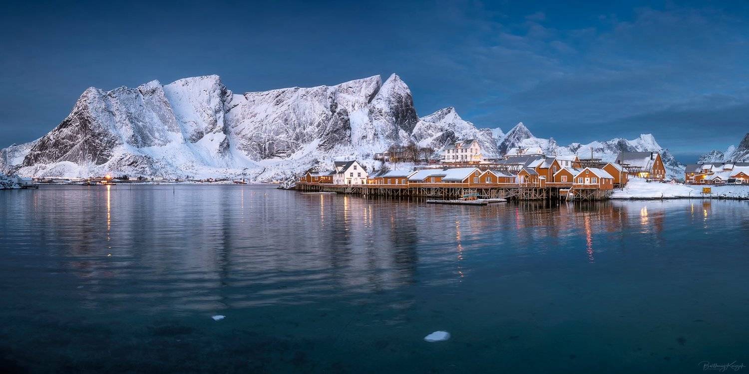 lofoten, sakris&oslash;y, reflections, blue hour, mountains, seascape, landscape, panorama, mystic, twilight, Bartłomiej Kończak