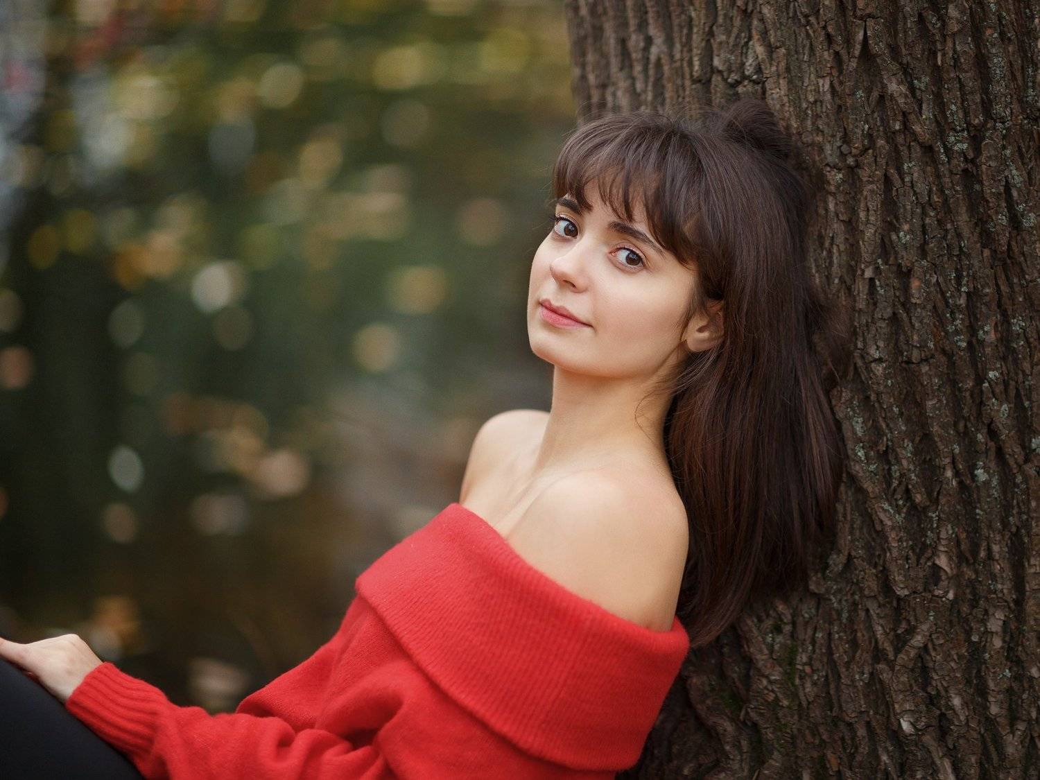 Осень, пруд, листья, парк, дневной свет, мечты, тишина, нега, черные глаза, девушка ., Оксана Ведмеденко