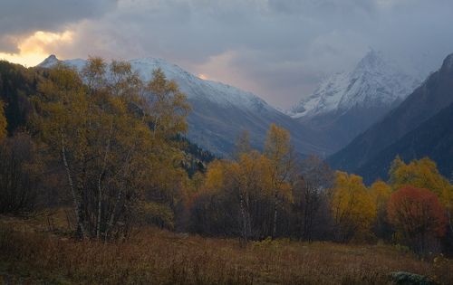 Осенний рассвет на Алибеке