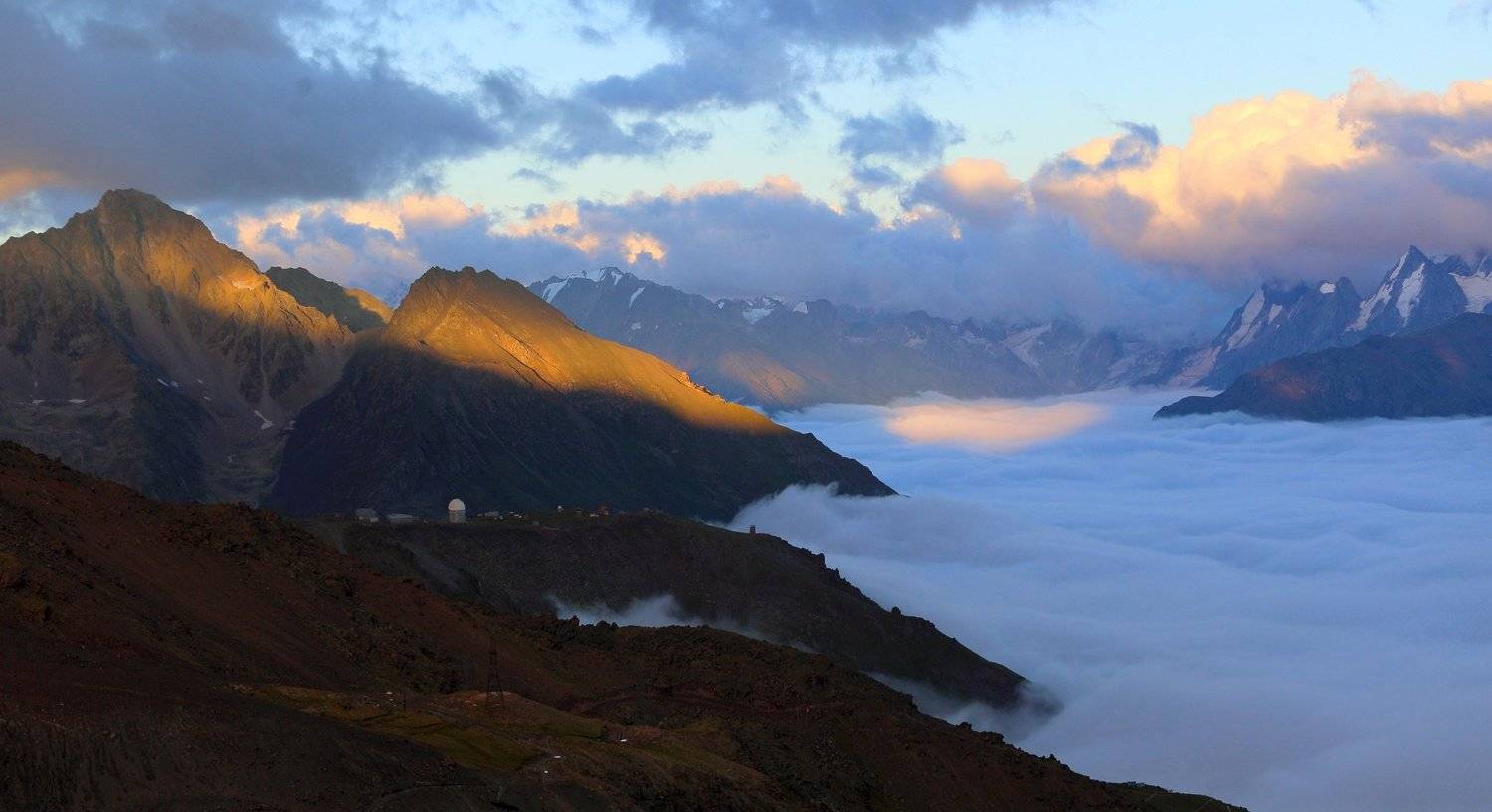 Кавказ Эльбрус Пик Терскол Закат Облака, Михаил Рева