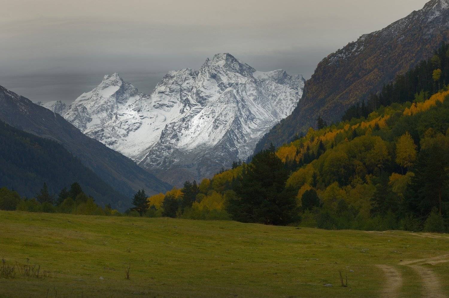 горы, кавказ, осень, махар, рассвет, Александр Жарников