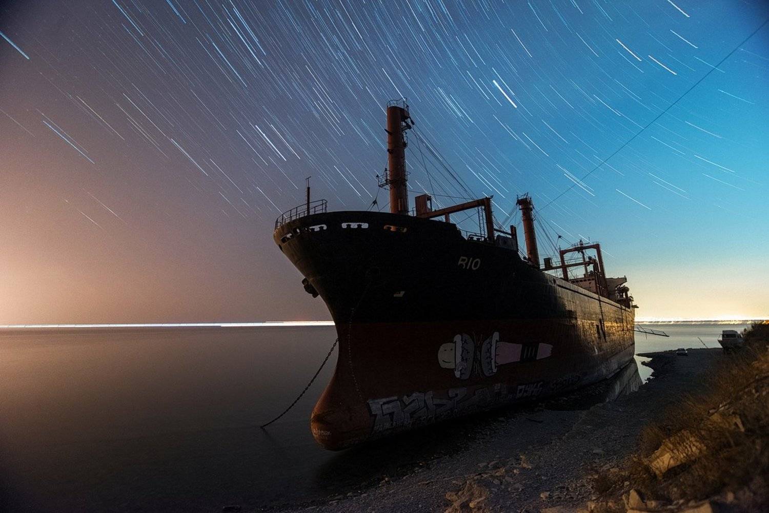 корабль, сухогруз, море, шторм, пляж, кораблекрушение, звёзды, ночь, небо, рио, кабардинка, Арсен Алабердов