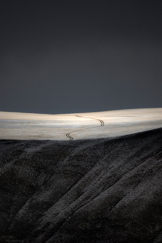 алтай, горы, чуйская степь, снег, облака, дорога, путь Путь фото превью