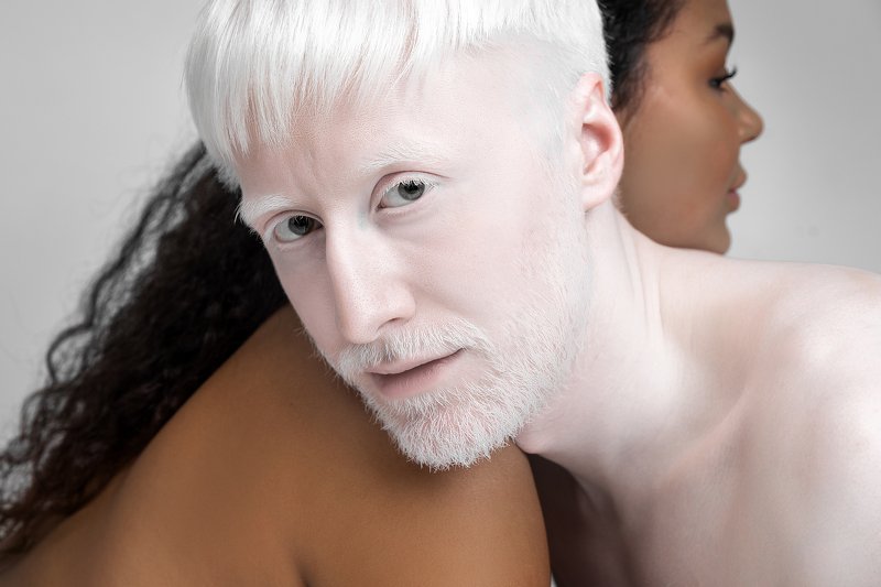 портрет Contrast фото превью