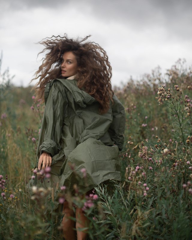 модель портрет стиль арт runaway. фото превью