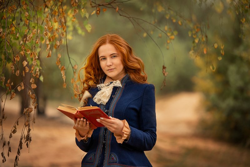 девушка, рыжая девушка, красивая, красавица, gerl, beauty, косплей, винтаж, ретро Мечтательница фото превью