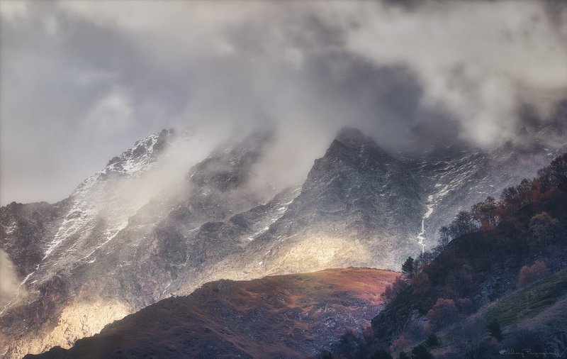 Надвигается... фото превью