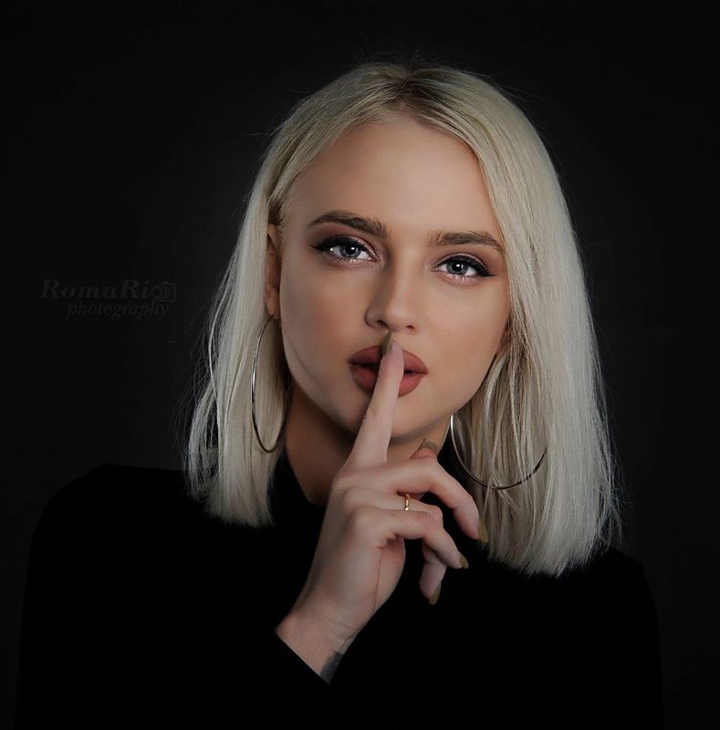 девушка, портрет, студия В лицах ... фото превью