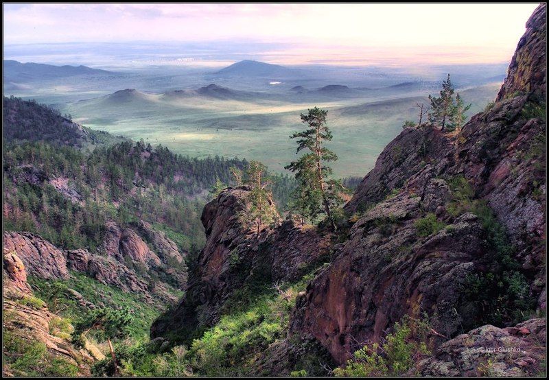 бурятия, горы, долина, лето, страж, собака Бессменный страж фото превью