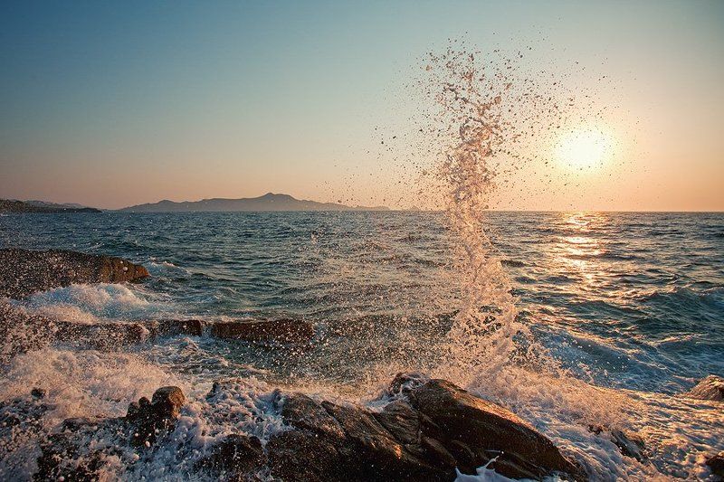 Танцующая волна фото превью