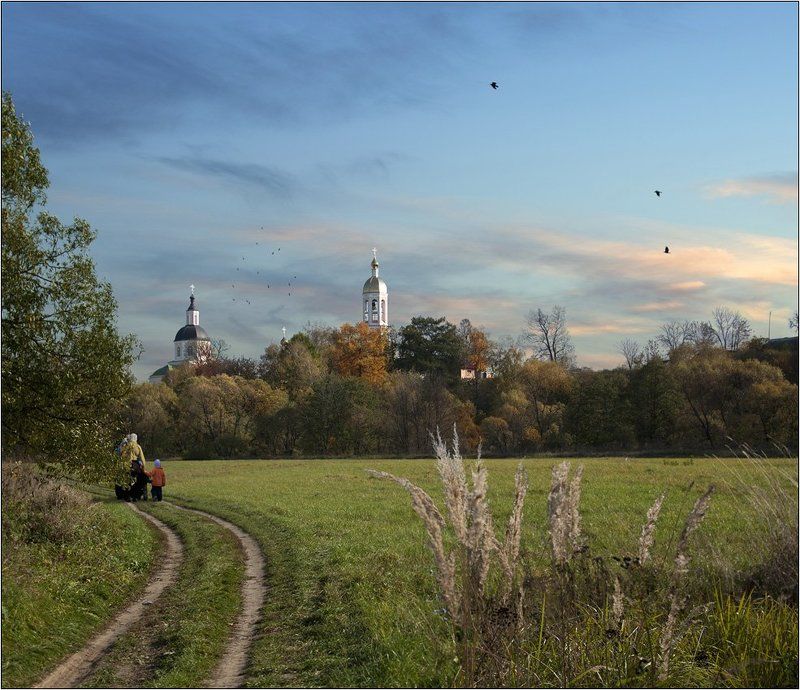 храм, верующие, клыково, спас, нерукотворный монастырь Где то в России фото превью