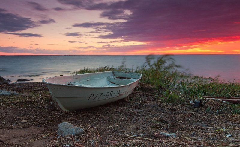 Что-то лодка мне попалась привередливая фото превью