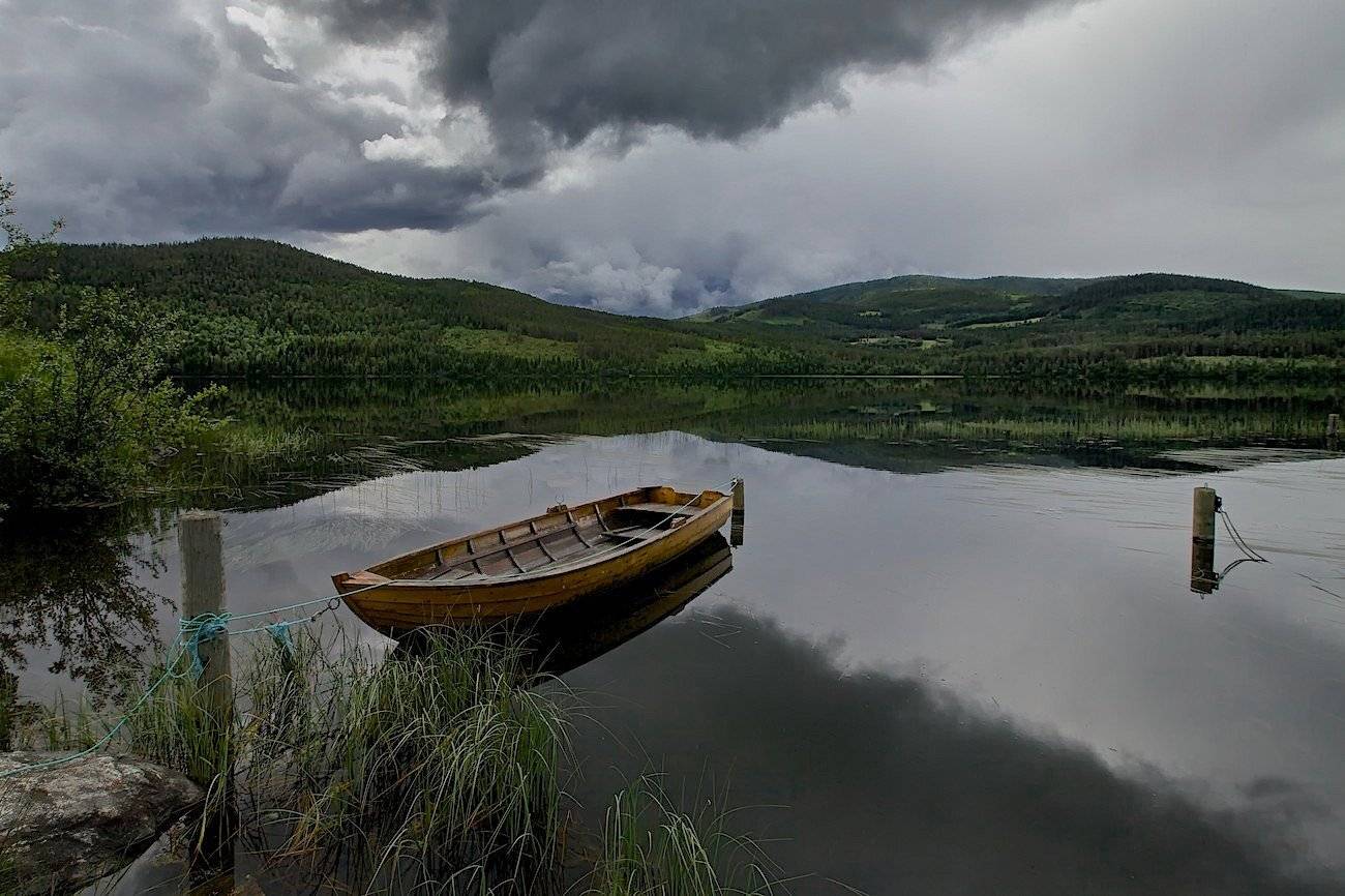 норвегия,июль,горы,озеро,вода,облака,лодка., СПИРИДОНОВ НИКОЛАЙ