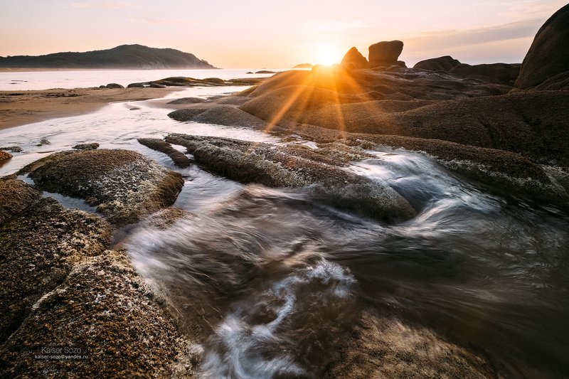 россия, приморье, лазовский заповедник, прибой, литораль Тёплое утро фото превью