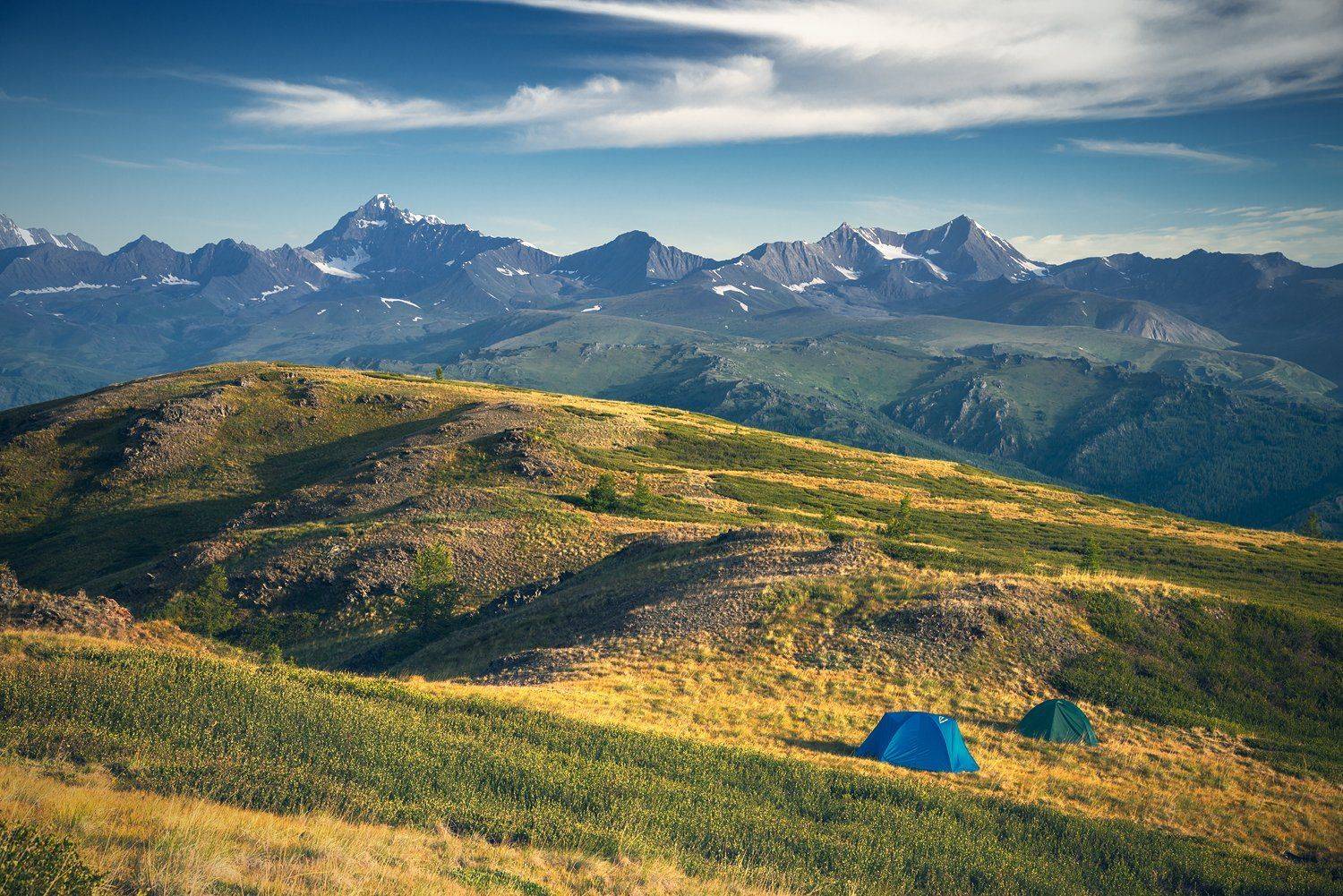 пейзаж, природа, хребет, горы, вершины, белуха, шенелю, катунский, хребет, палатки, ночевка, утро, Алтай, красивая, природа, большой, высокий, Дмитрий Антипов