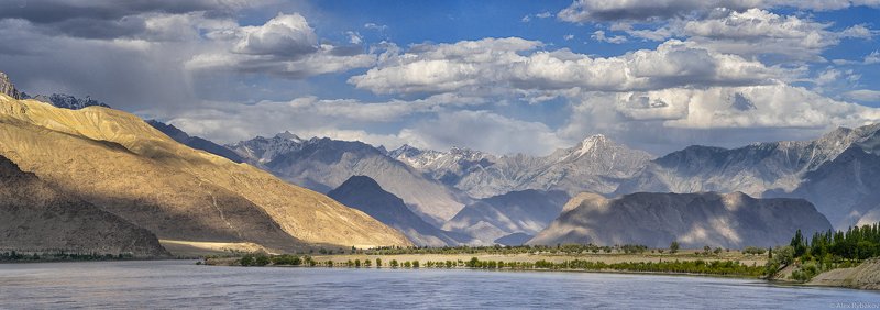 Пакистан, панорама,   Indus river фото превью