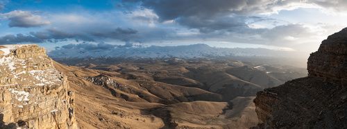 Вид на Эльбрус с плато Канжол