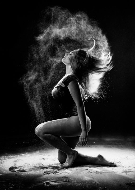 ЭКСПЕРИМЕНТЫ С МУКОЙ фото превью