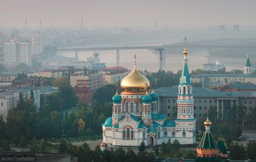 Омск просыпается