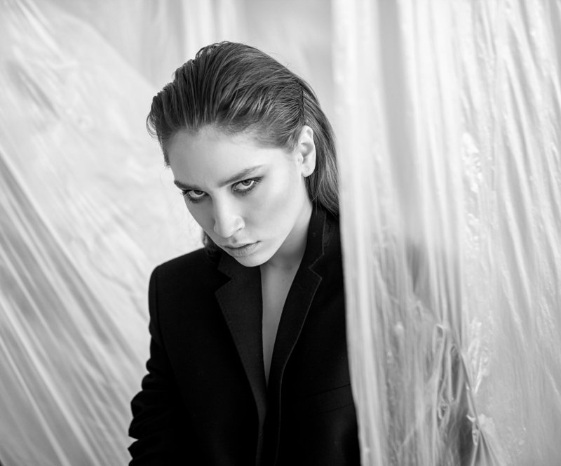 fashion, style, model, posing, beautiful, black, white, look, eyes, beautiful, jacket, film, art, unusual,modeling, bw, shoot Film фото превью