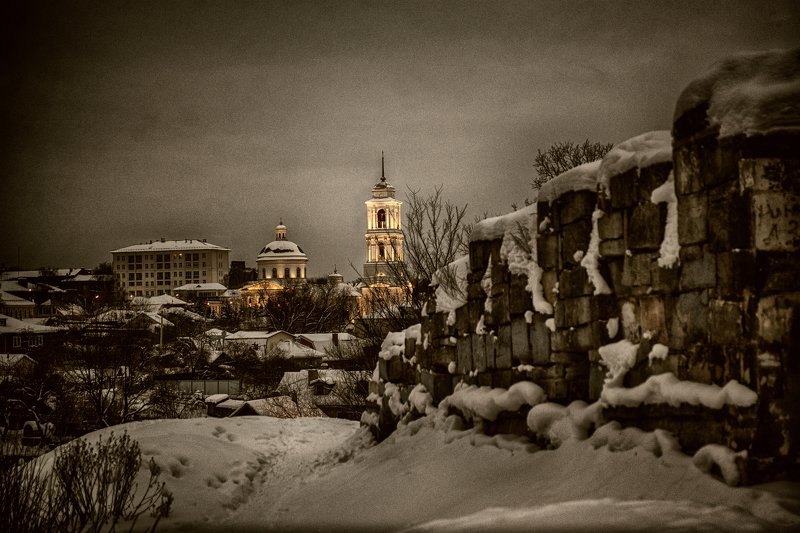 Серпухов Серпухов  ночью фото превью