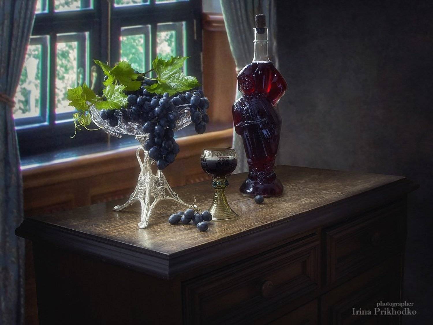натюрморт, ретро, винтаж, интерьер, виноград, вино, Ирина Приходько