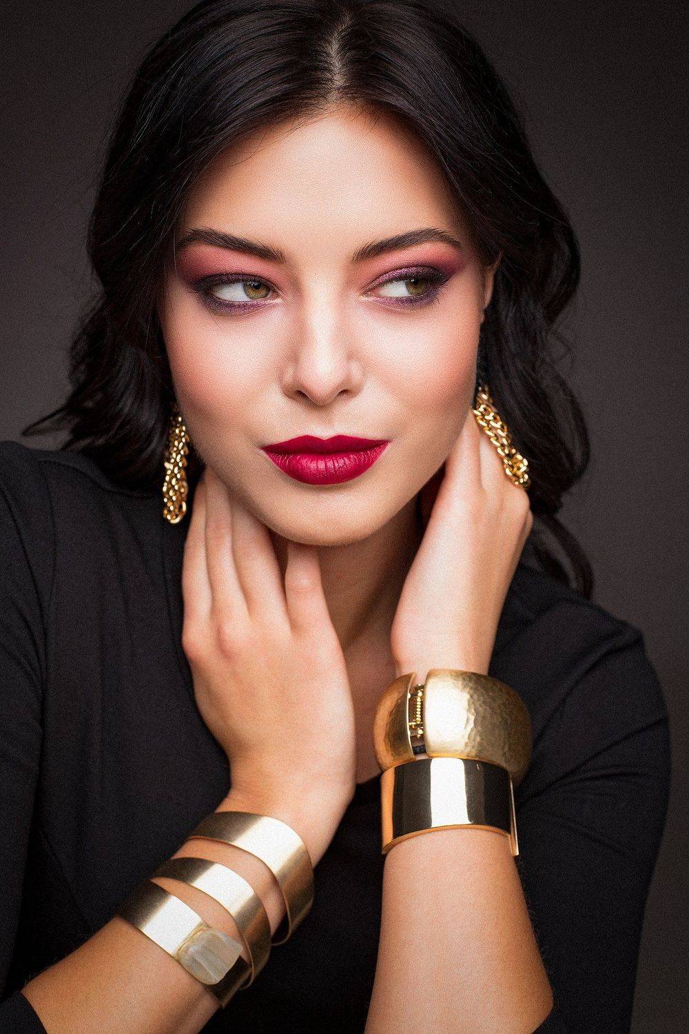 женский портрет, шикарная, красотка. девушка, фэшн, pretty woman, fashion, adult, lips, portrait, girl, attractive, pretty, model, hair, beautiful, natural, female, smile, beauty, studio, lady, elegance, glamour, curly, elegant,, Мелана Романова