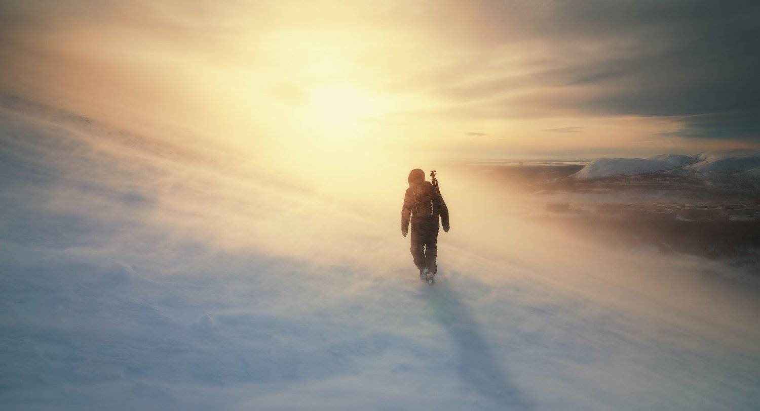 пейзаж,хибины,россия,горы,человек,снег,закат, Виталий Истомин